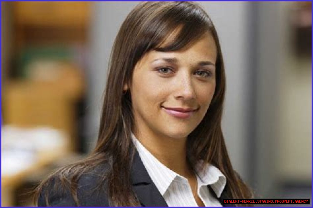 Learn About Karen Filippelli And The Actor Who Played Her